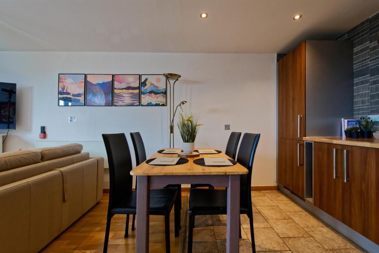 Sidemersey Livings- Convenient 1-Bedroom Flat With A View, Central Liverpool Exteriör bild