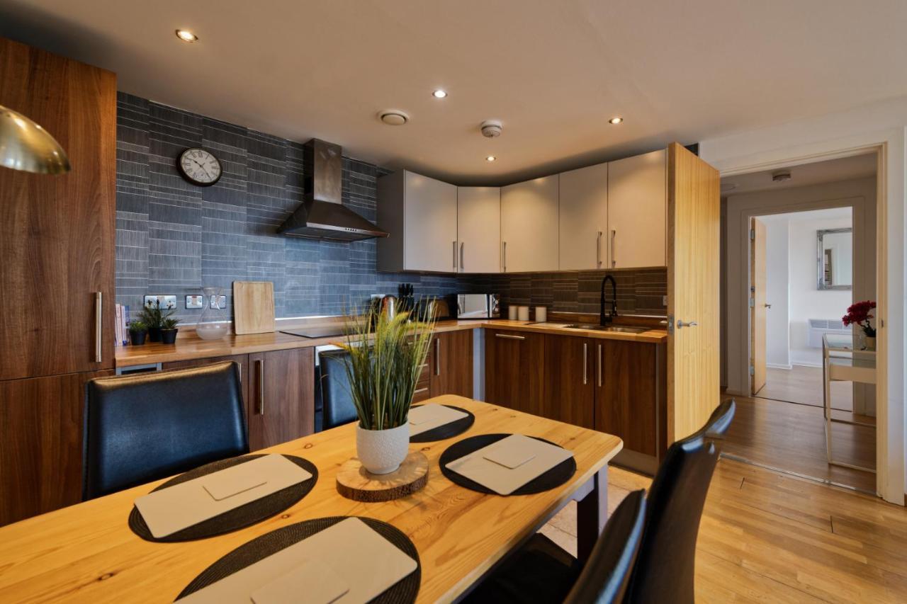 Sidemersey Livings- Convenient 1-Bedroom Flat With A View, Central Liverpool Exteriör bild