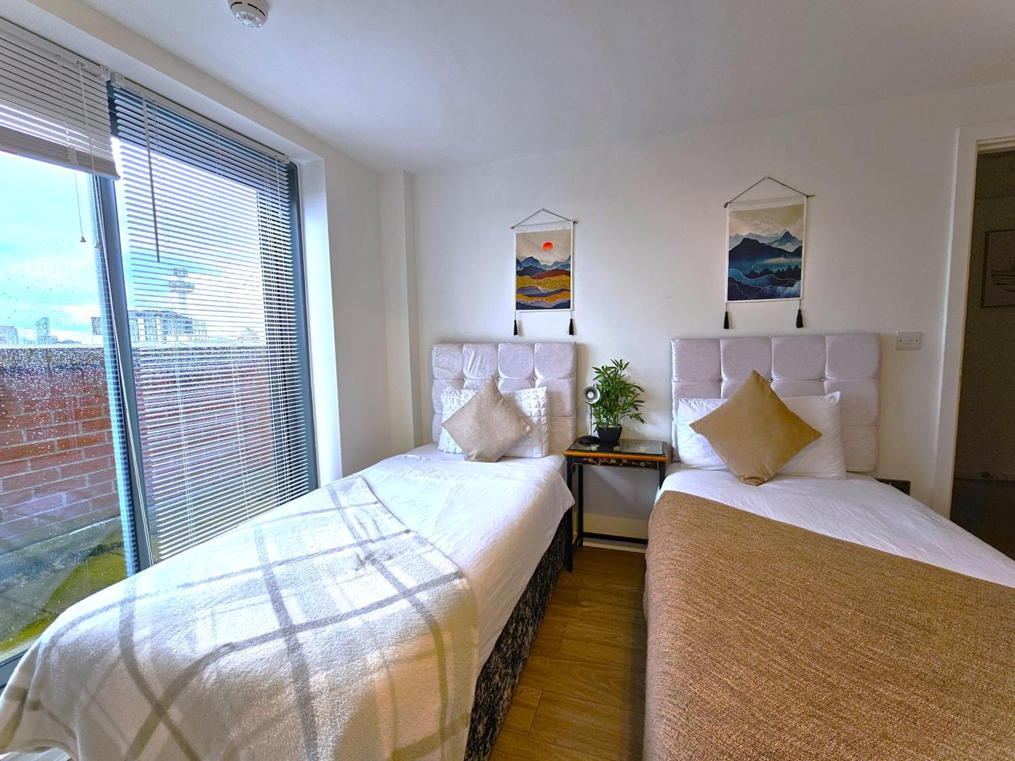 Sidemersey Livings- Convenient 1-Bedroom Flat With A View, Central Liverpool Exteriör bild